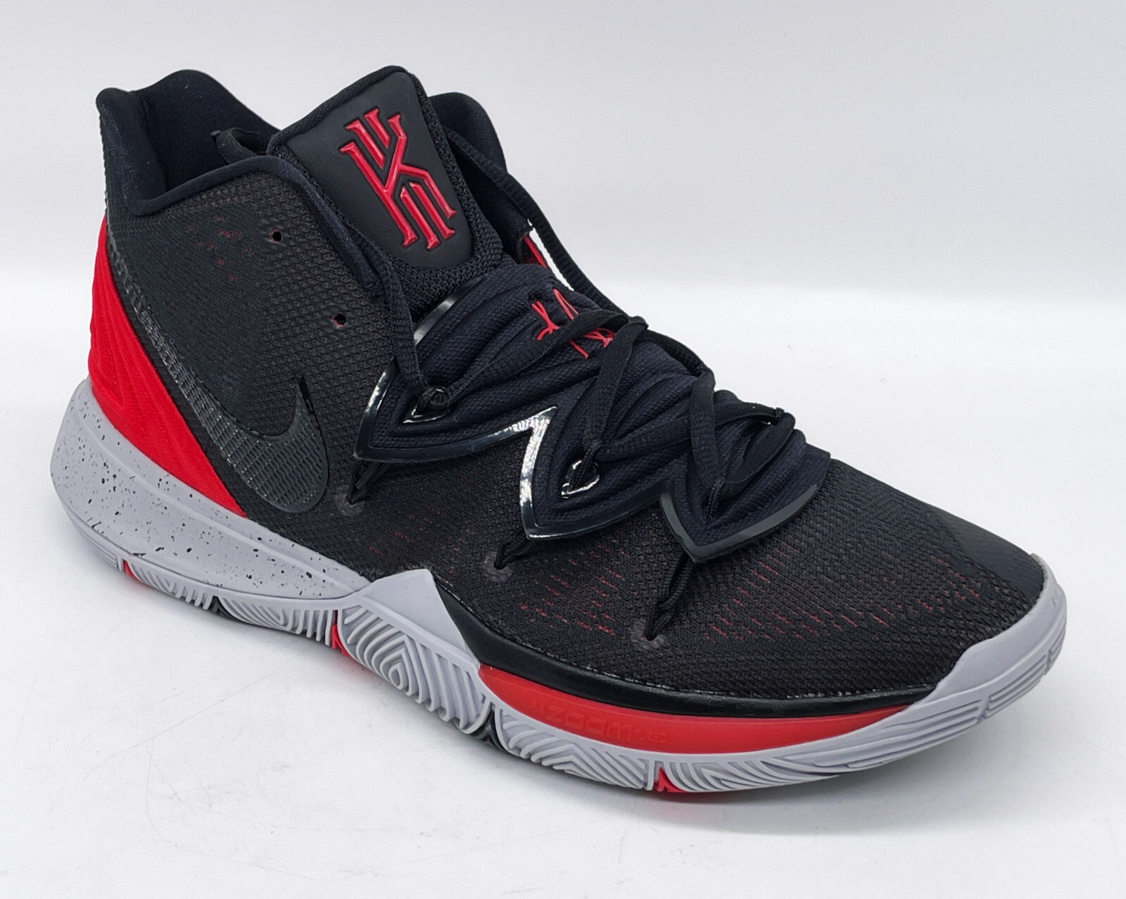 Kyrie 5 ブラック シューズ Kyrie 5 Rainbow Sole Triple Black Basketball A02918-001 Mens
