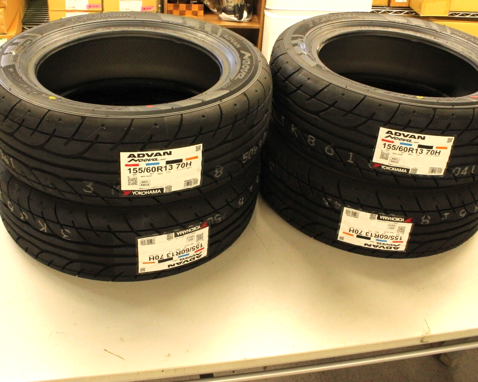 ワタナベ ADVAN Neova AD07 195/60R14 ブラックホイール