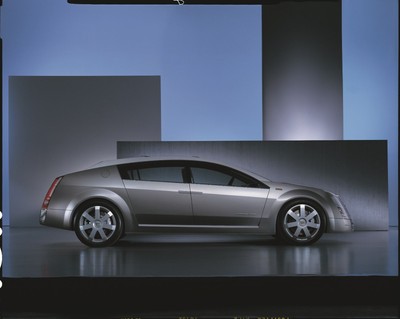 2000 General Motors Concept Car CD Press kit