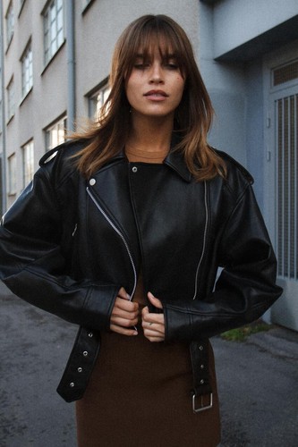 zara クロップドレザージャケット ZARA クロップド レザージャケット XS 新作｜Yahoo!フリマ（旧