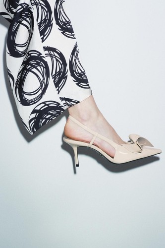 ZARA WOMAN HEELED SHOES WITH BOW DETAIL SLINGBACK ECRU WHITE