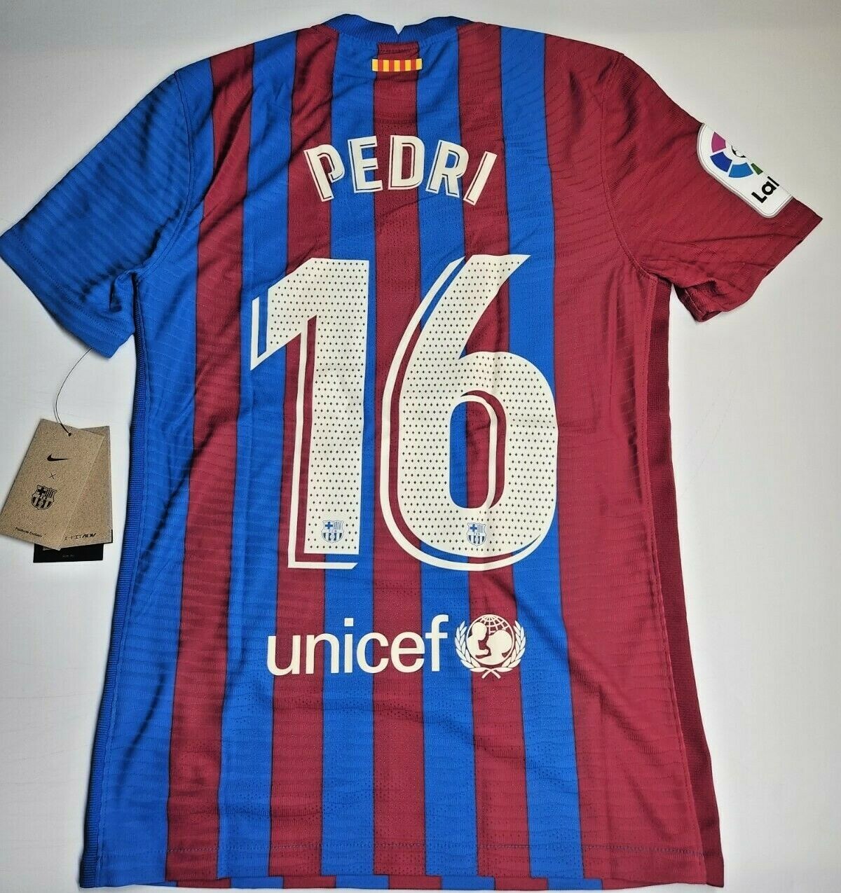 新品ですFCバルセロナ PEDRI 16 ジャージ 新品ですFCバルセロナ PEDRI 16 ジャージ - メルカリ