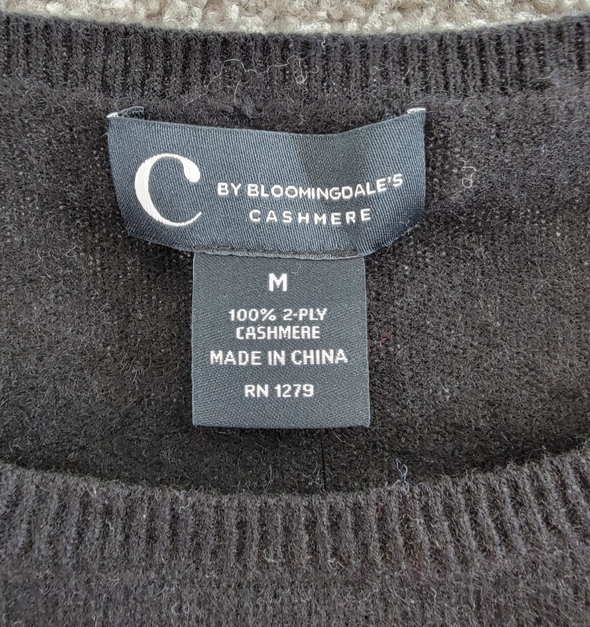 C by Bloomingdale's Cashmere Boat Neck Asymmetrical Sweater Women's M Black - Picture 12 of 19