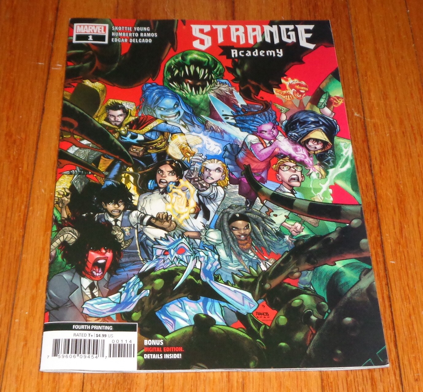 アート・デザイン・音楽 Strange Academy #4 & #6 variants Strange Academy #4 & #6 variants アート・デザイン・音楽