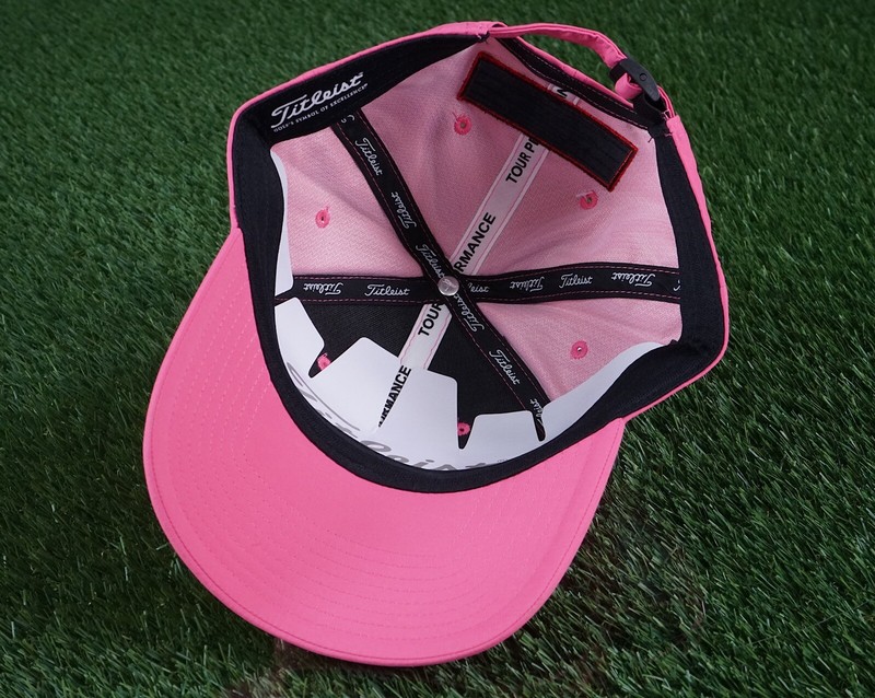MEN&rsquo;S TITLEIST FJ FOOTJOY PRO V1 TOUR PERFORMANCE GOLF HAT CAP, PINK & WHITE