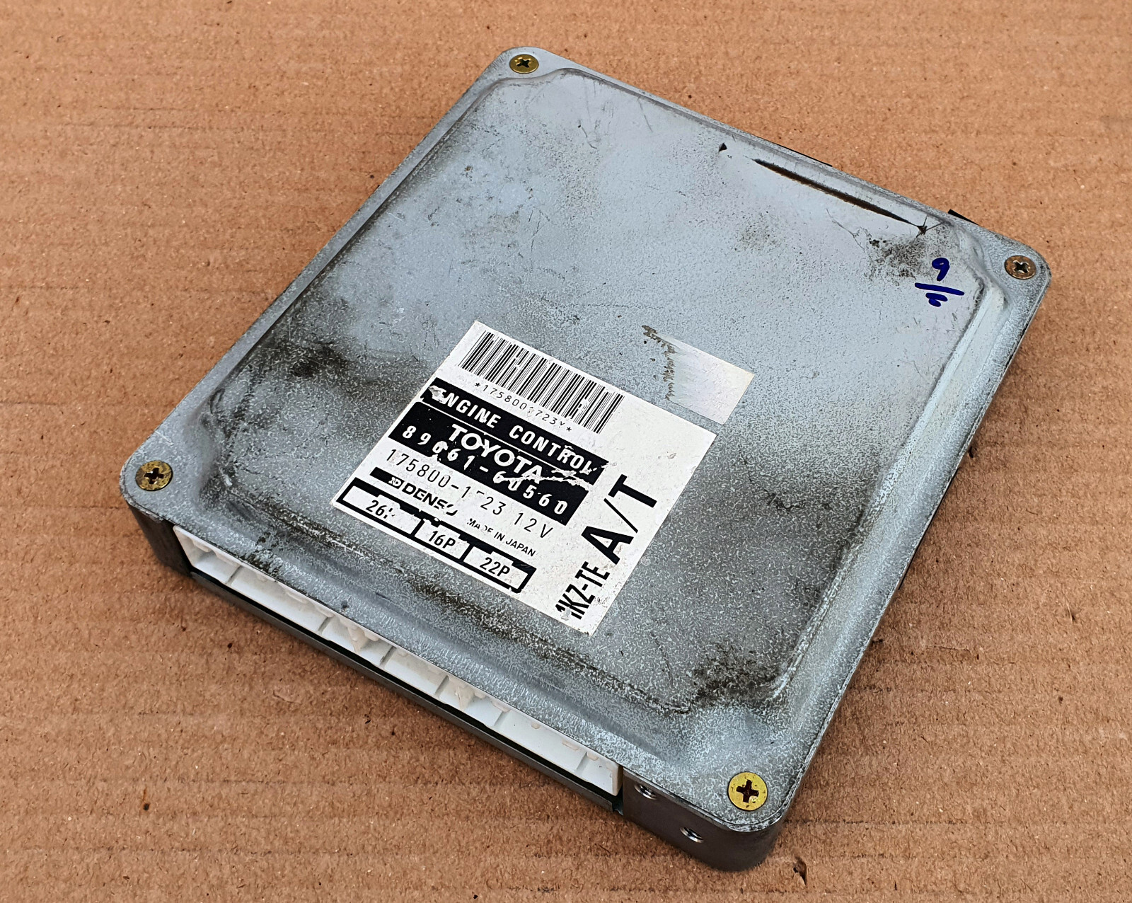 Toyota Land Cruiser Prado KZJ90L 1KZTE A/T 89661-60560 Toyota Land Cruiser Prado KZJ90L 1KZTE A/T 89661-60560