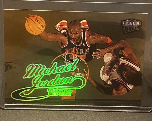 GOLD MEDALLION‼️ MICHAEL JORDAN POP. 358 GOLD MEDALLION‼️ MICHAEL JORDAN POP. 358 1998-99 Michael