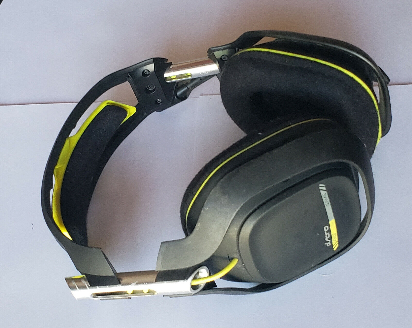 USED ASTRO Gaming A50 Gaming HEADSET ONLY (Gen 2) for Xbox USED ASTRO Gaming A50 Gaming HEADSET ONLY (Gen 2) for Xbox