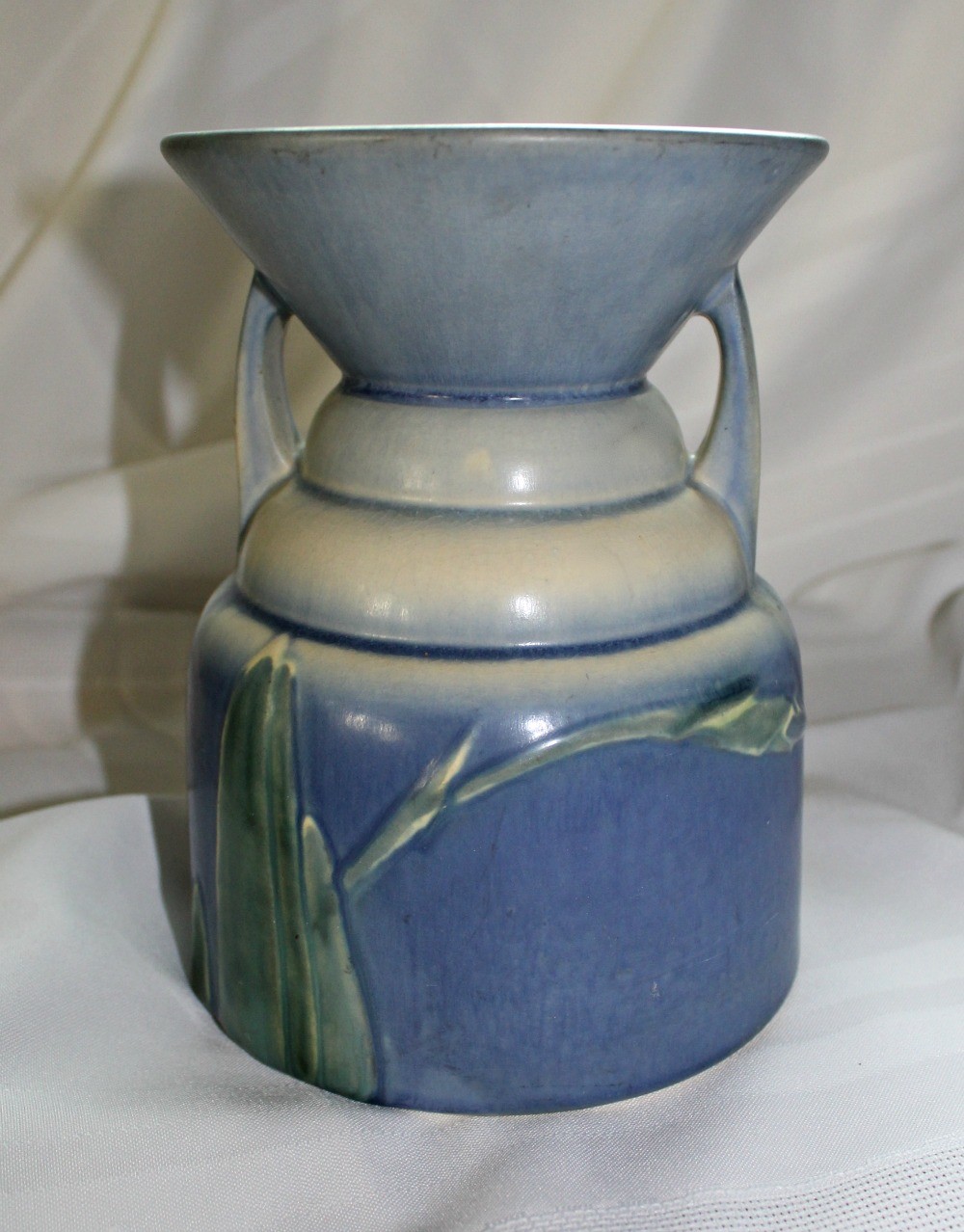 RARE Roseville Futura #403-7 Spittoon Shaped Vase ~ 7