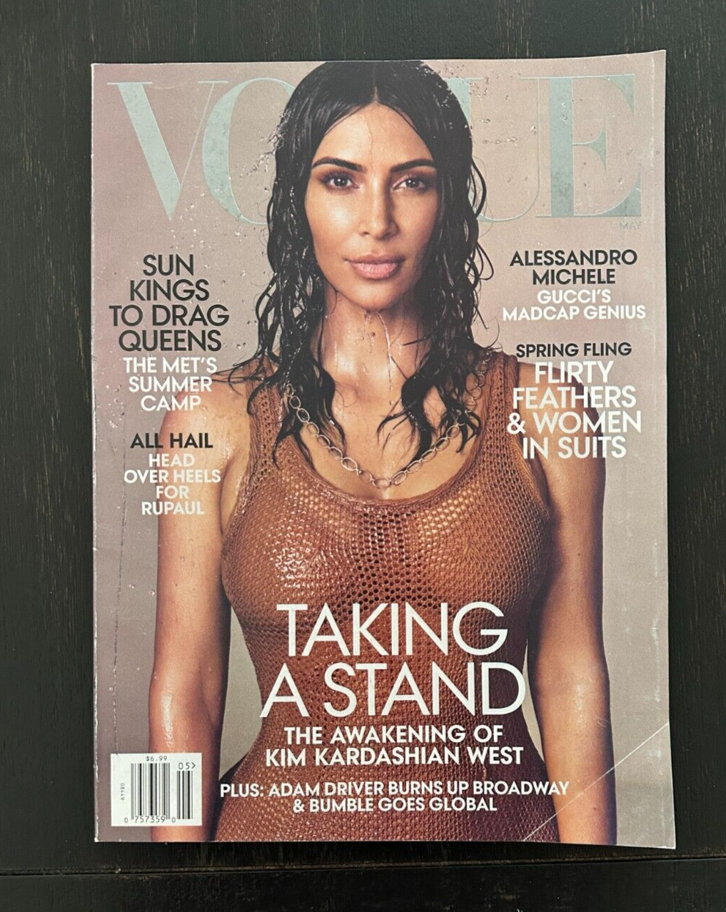 Vogue TÜRKİYE Magazine December 2019 Vogue TÜRKİYE Magazine December 2019 Vogue Turkey December