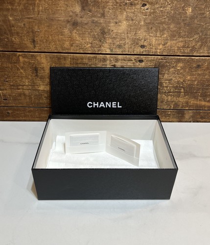 CHANELノベルティBOX CHANEL シャネル ボックス ノベルティ メイク アクセサリー