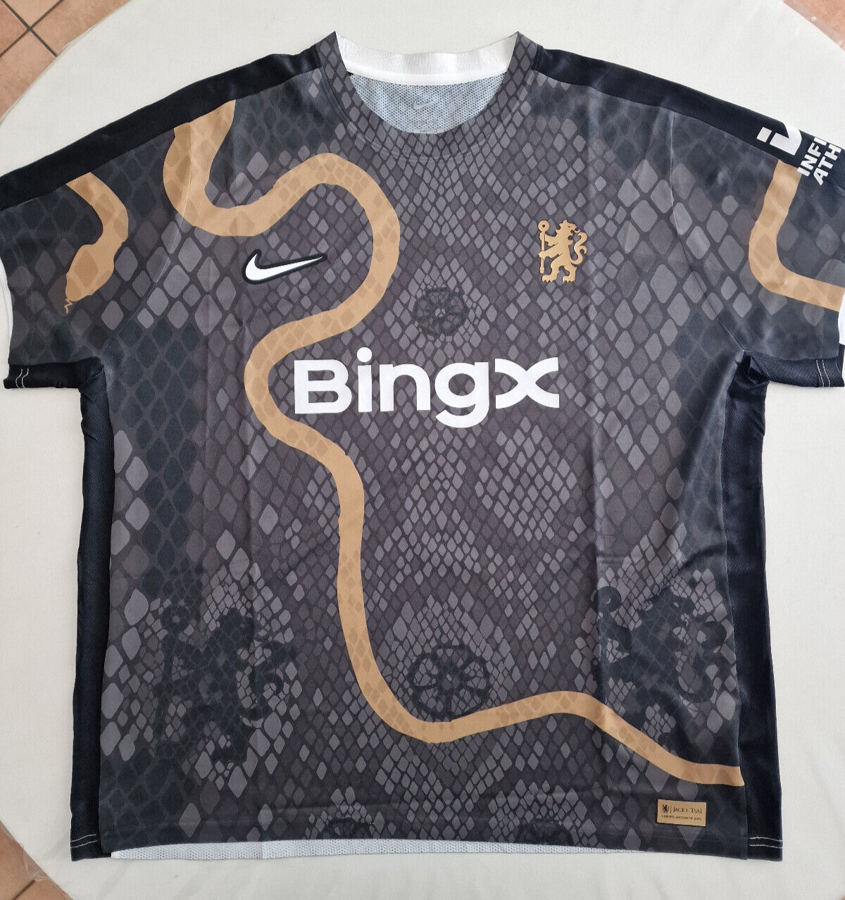 【正規品】Chelsea Nike Year of The Snake Chelsea Pre Match Top Shirt Nike XL Year Snake Limited