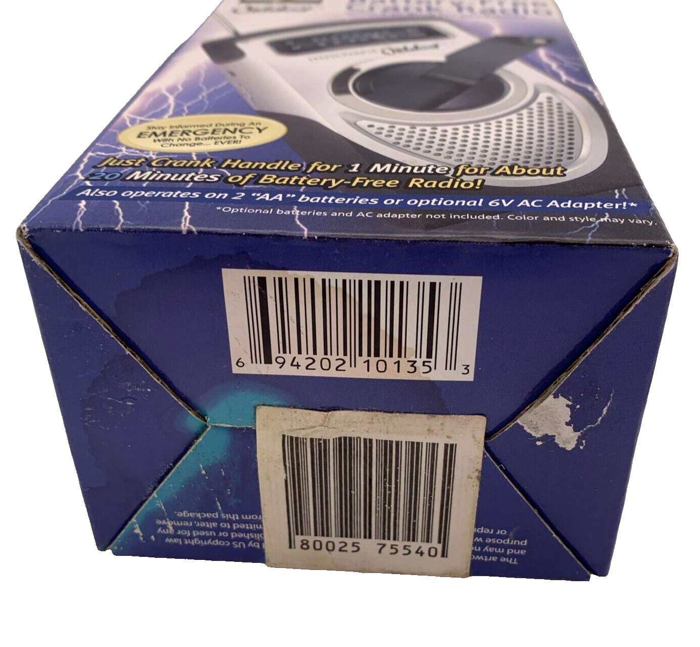 Innovage Outdoor AM/FM/ Weather Battery-Free Crank Radio with Ear Bud Headphones