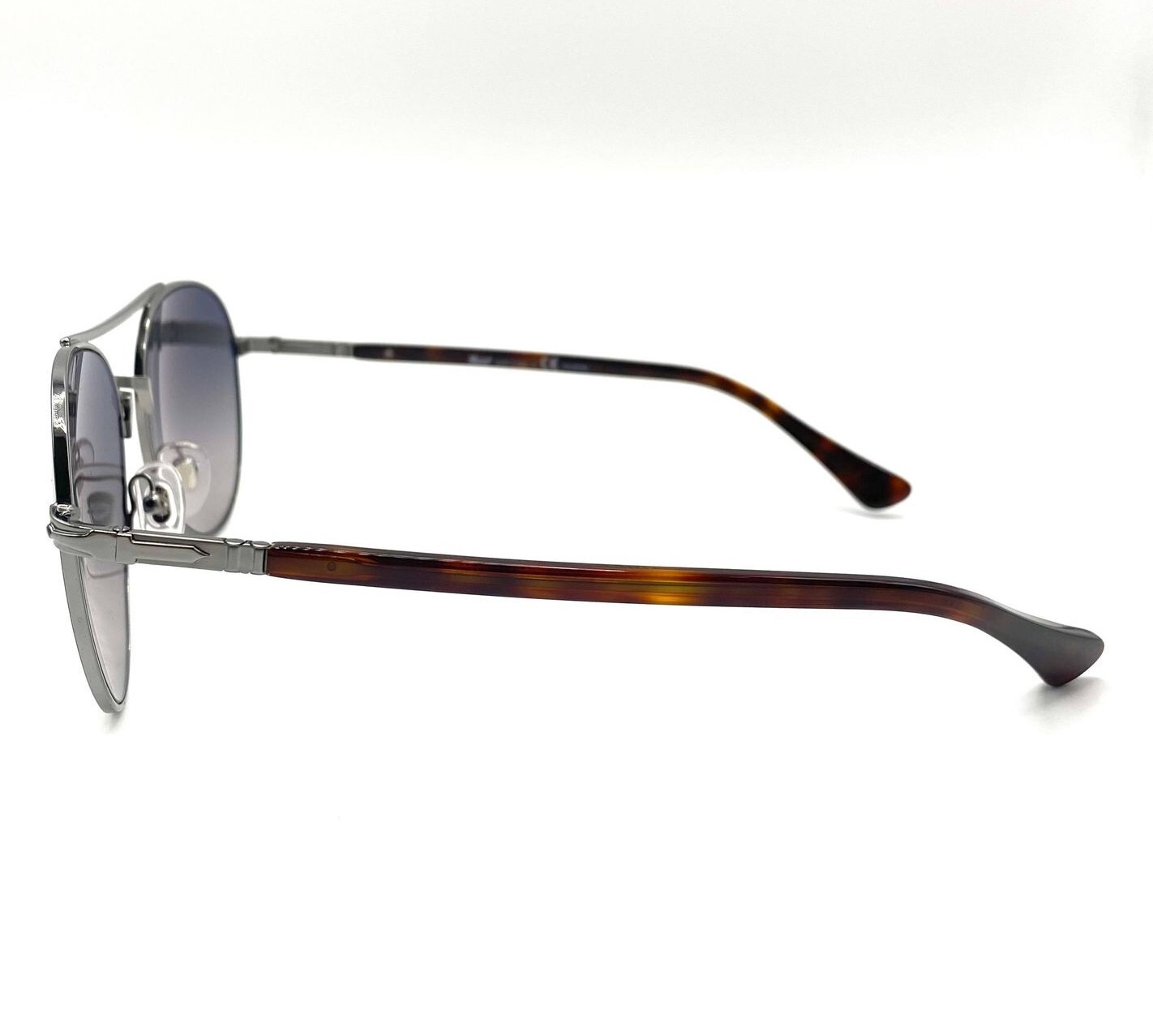Pre-owned Persol Po2477s Sunglasses 513/m3 Gunmetal/grey Gradient Polar Lens 54mm In Gray