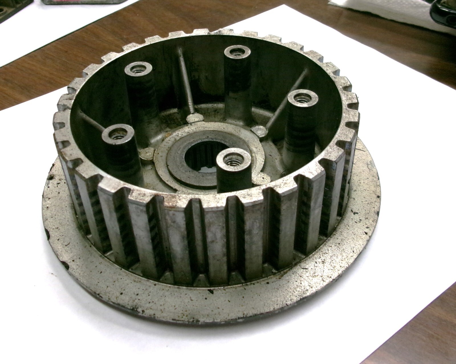 W2985/LCL002G 1N001 ブラック Used- Kawasaki 1985 ZX900 Ninja Clutch Hub and Housing | eBay
