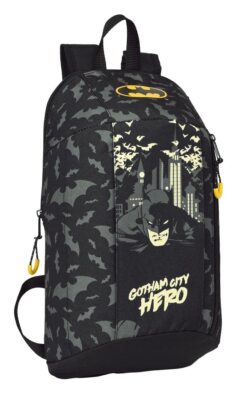 SAFTA Unisex Kid's Mini Backpack Vertical Pocket Batman Hero 22X39X10Cm, Multico