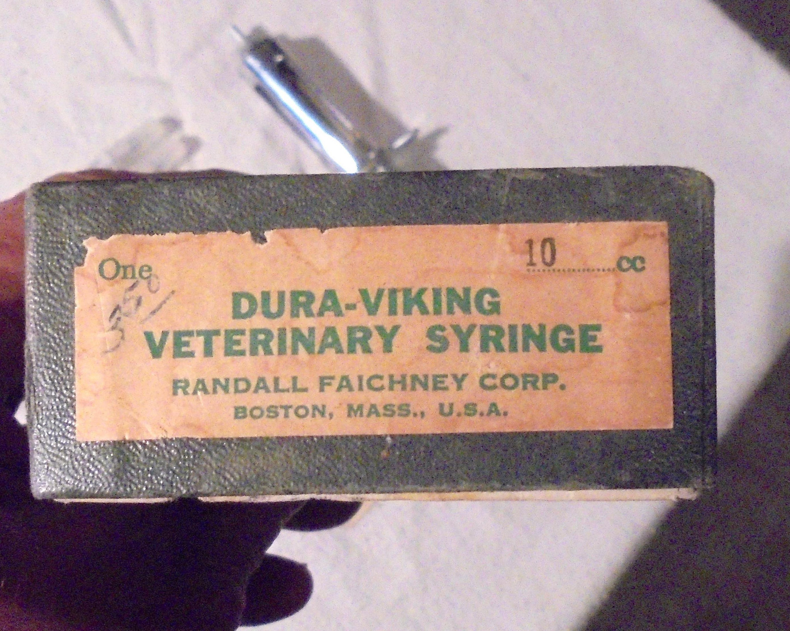 Vintage Veterinary Syringe by DURA-VIKING Randall Faichney Corp. Boston Mass. US