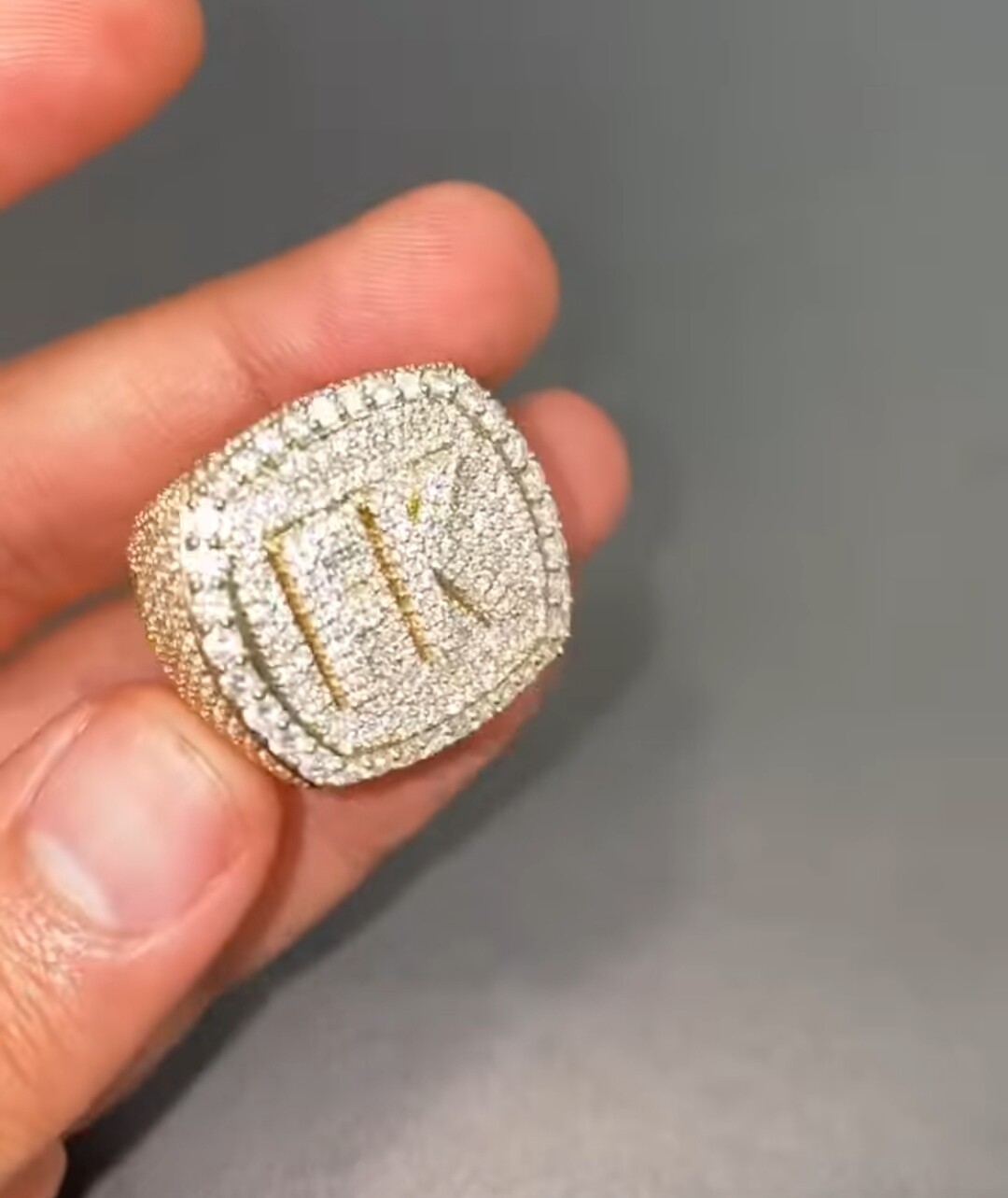 Pre-owned Online0369 Customized Initial Name Mens Ring In 2 Ct Rd Cubic Zirconia Annealing Ring In White