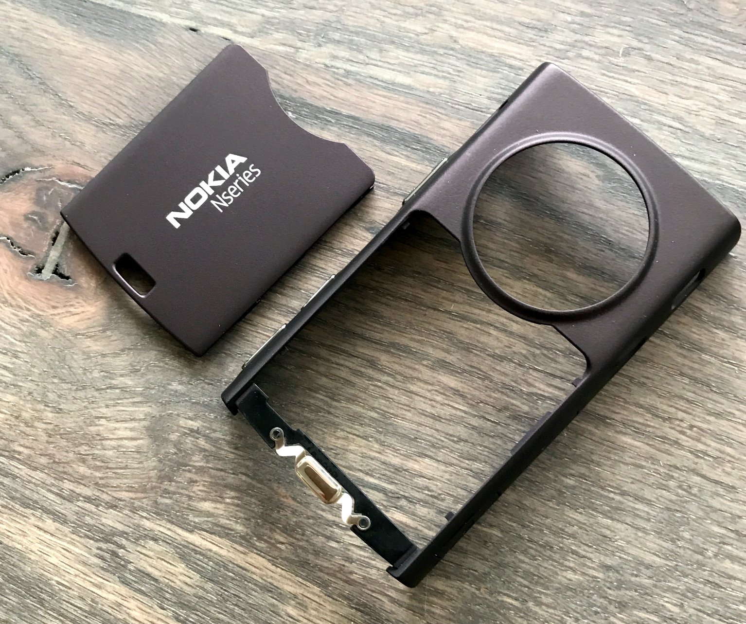 Original Nokia N95 Akkudeckel + Mittelrahmen Rahmen Gehäuse Serviceware Plum