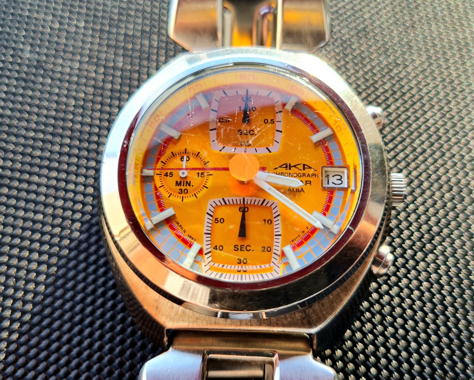 FREE SHIPPING! 39MM Seiko AKA Alba V657-6030 CHRONOGRAPHIC
