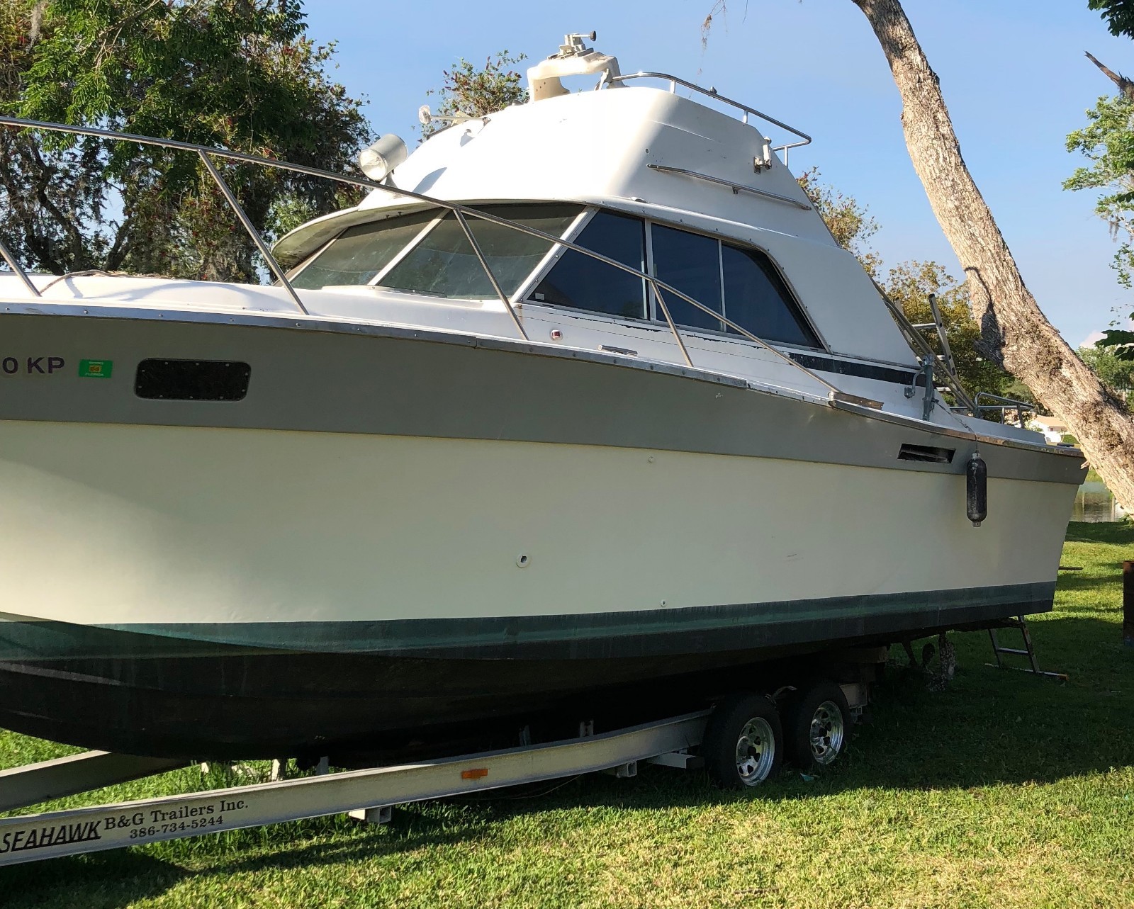 1977 Silverton 31C 31' Cabin Cruiser - Florida