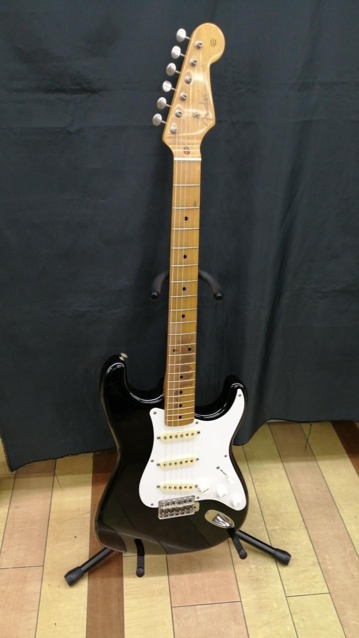 ギター Fender JapanStratocaster Fender Stratocaster Japanese Maple Neck Red E Series Vintage