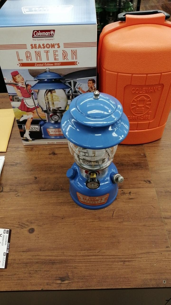 Coleman Seasons Lantern 2017 Vintage Blue Good Condition r16
