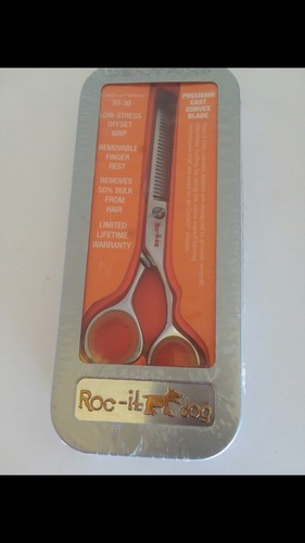 HAND  CRAFTED MOLDS SHARPENING POLISHING N HONNING THE BLADE To GET PRECISE..