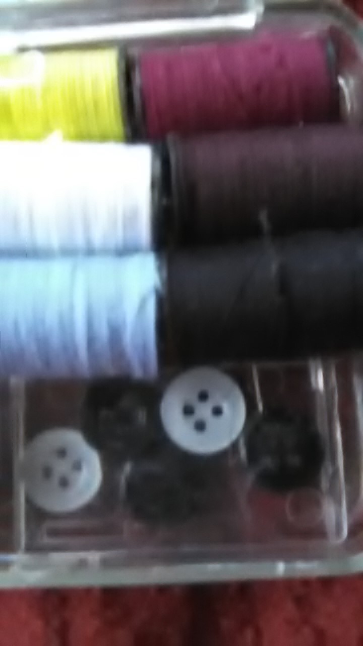 Vintage  Sewing Mending Kit sew set travel mini set