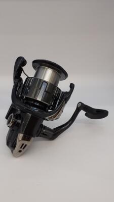 リール SHIMANO 19Vanquish 4000XG Shimano 19 Vanquish 4000-XG Super Light Weight Spinning Reel