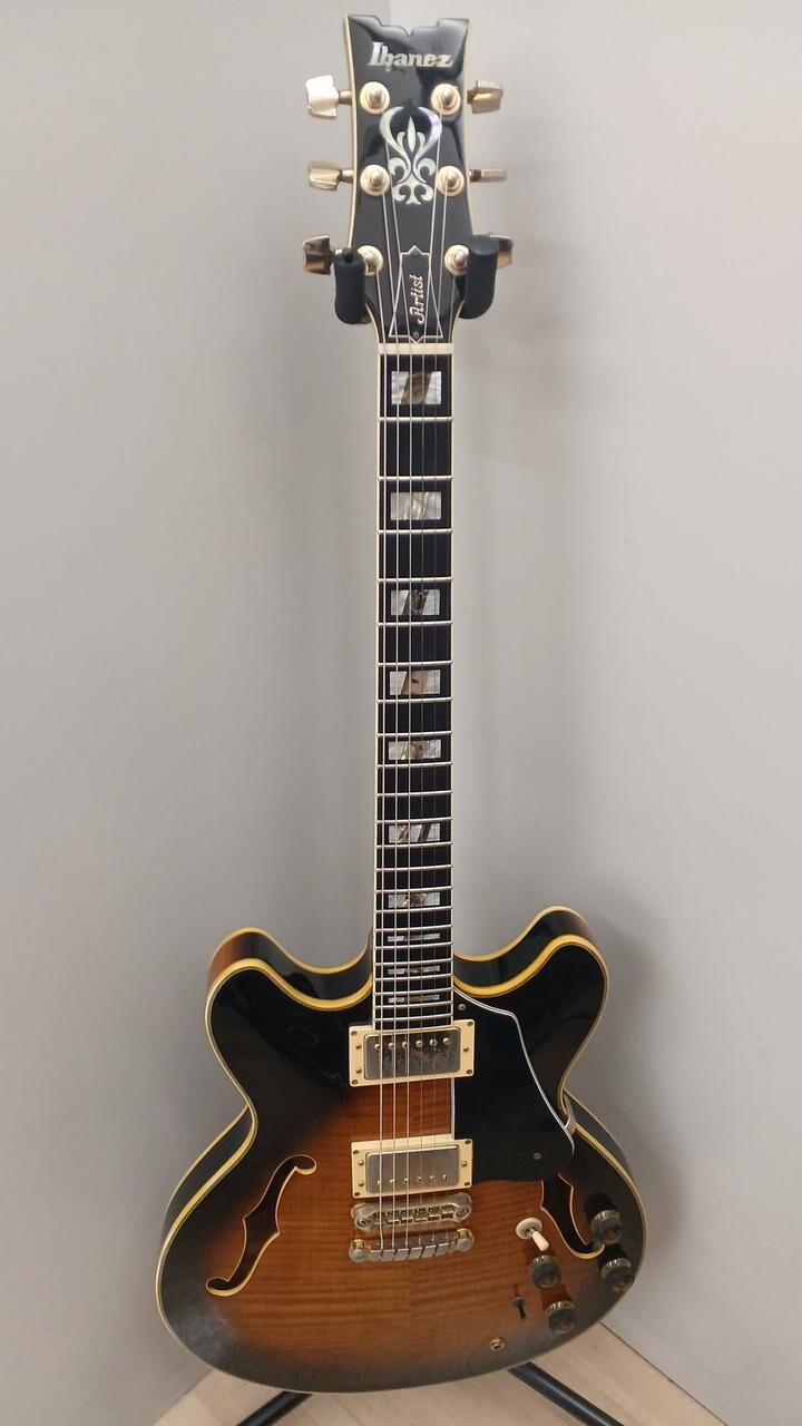 ギター Ibanez AS200 Ibanez AS200 John Scofield Signature Semi Hollow Body