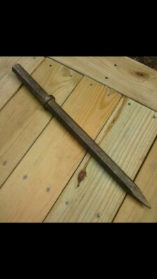 Vintage Ampco C 8A ALBR Pneumatic Hex Bull Point Chisel no spark oil gas tool