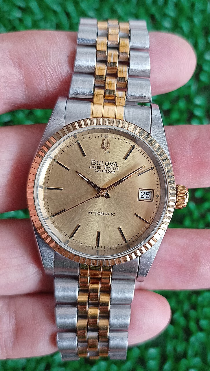 ヒデ次郎専用　Bulova Super Seville Calendar 自動巻 RARE VINTAGE BULOVA SUPER SEVILLE CALENDAR AUTOMATIC SWISS