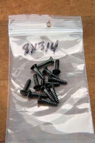 Wood Screws Oval Head Slotted Black Oxide 8 X 3/4” Wsblkoval834