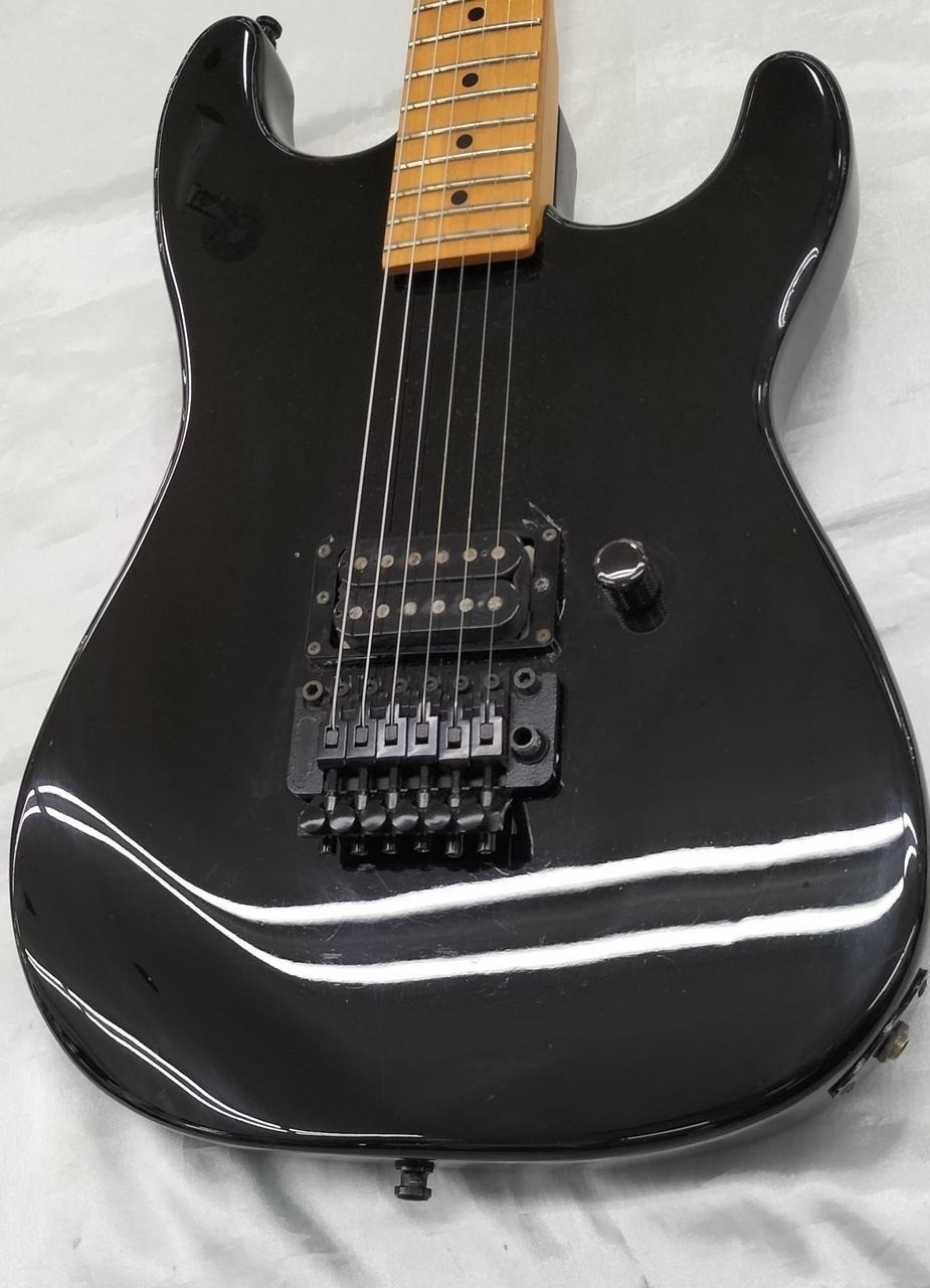 Charvel Model 2 ハードケース付 Charvel Model 2 ハードケース付
