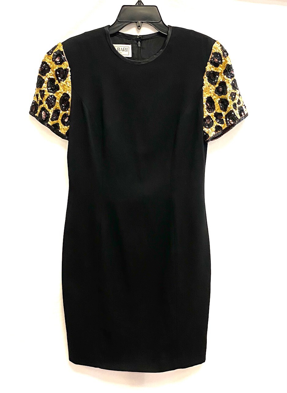 

Черное платье LBD с леопардовыми рукавами и пайетками AJ BARI Petites, Черный