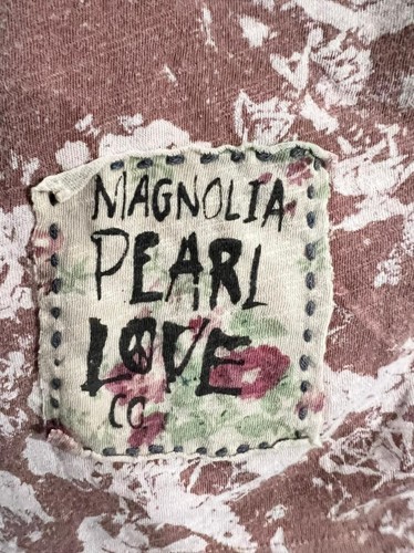Pre-owned Magnolia Pearl Love Unisex Tee Shirt In White