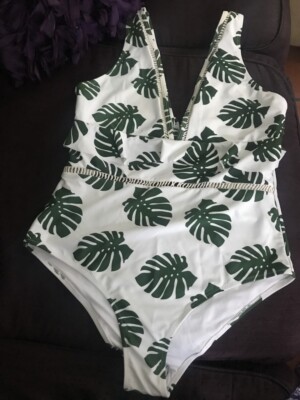 Cupshe Forest Leaf Ruffle Swimsuit NWT Open Back Womens XL 34