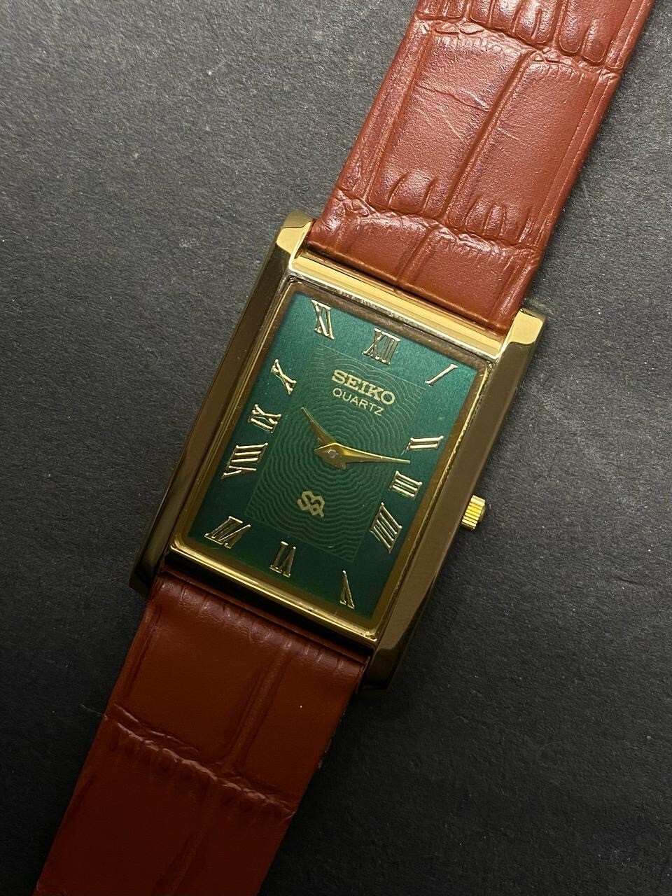 希少 vintage SEIKO harmony ハート型 腕時計 ゴールド 緑 希少 vintage SEIKO harmony ハート型 腕時計 ゴールド 緑