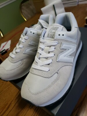 New Balance NB Women's 574 Core Shoes Gray White Size 6 Sneakers WL574EVW New