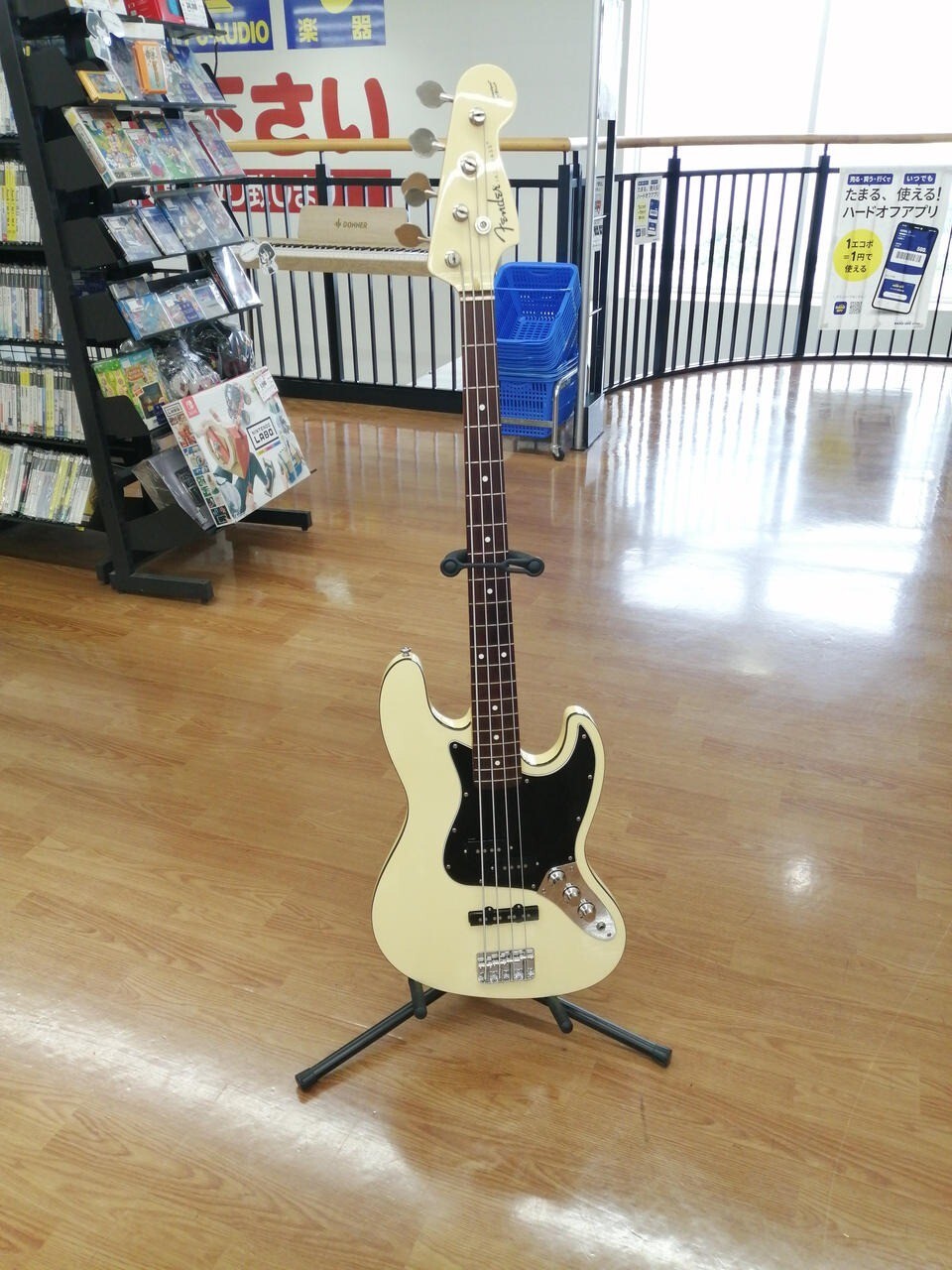 Fender Japan AJB-66 Aerodyne Jazz Bass White Made in Japan