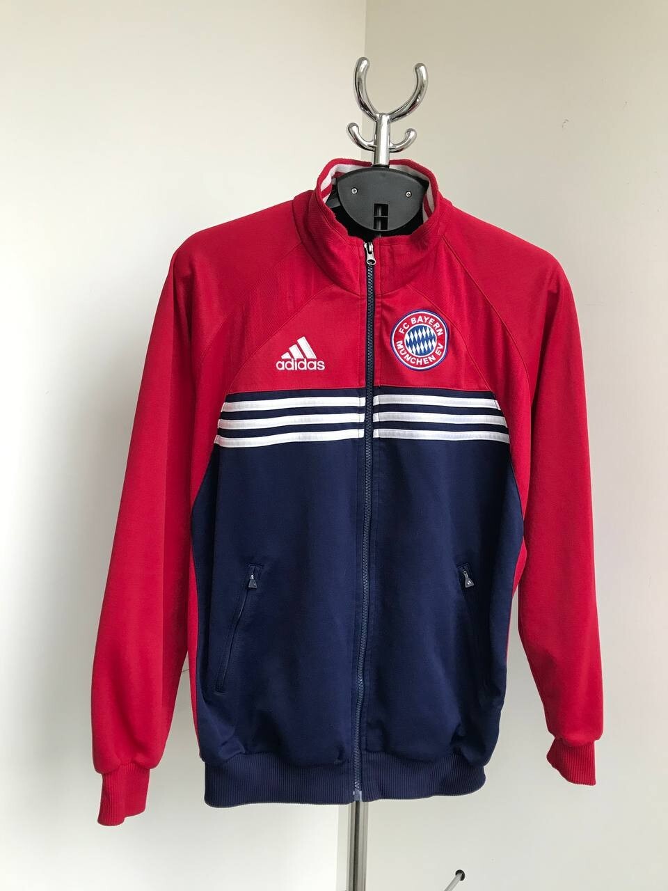 adidas バイエルンミュンヘン コーチジャケット M adidas バイエルンミュンヘン コーチジャケット M BAYERN MUNICH