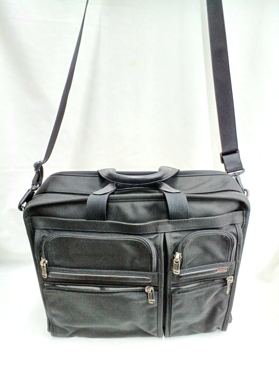 Tumi Business Bag Shoulder 26150D4 Pre-owned H14.6xW18.1xD4 Tumi Business Bag Shoulder 26150D4 Pre-owned H14.6xW18.1xD4