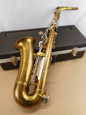 Selmer Bundy II Alto Saxophone