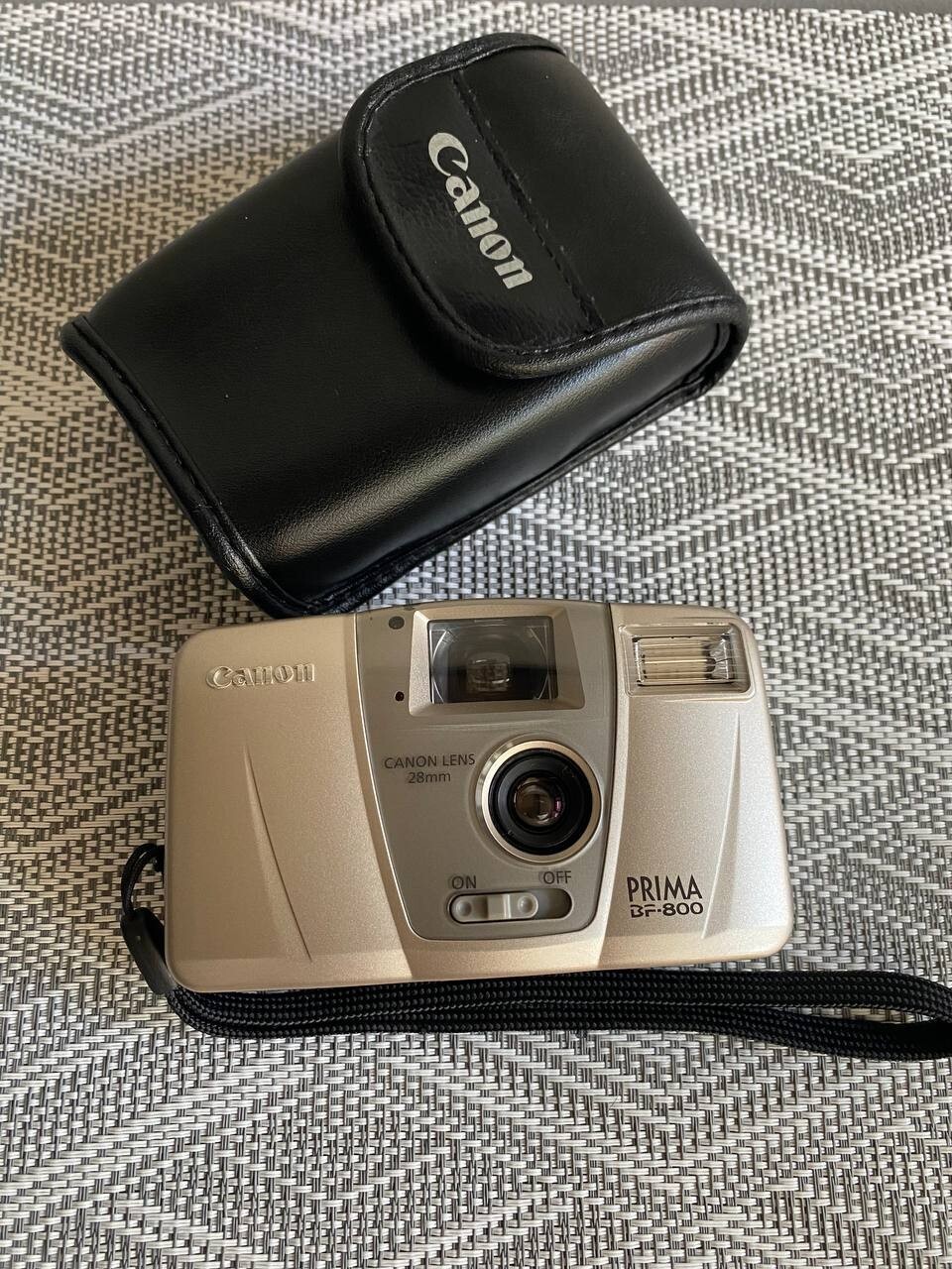 Canon Prima BF-800 35 point-shoot compact film camera tested