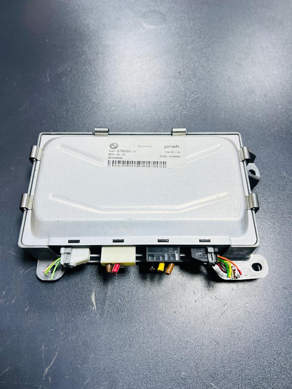 BMW F10 F11 LCI HSRコントロールユニット 6854032 BMW F10 F11 HSRコントロールユニット 6854032 - メルカリ