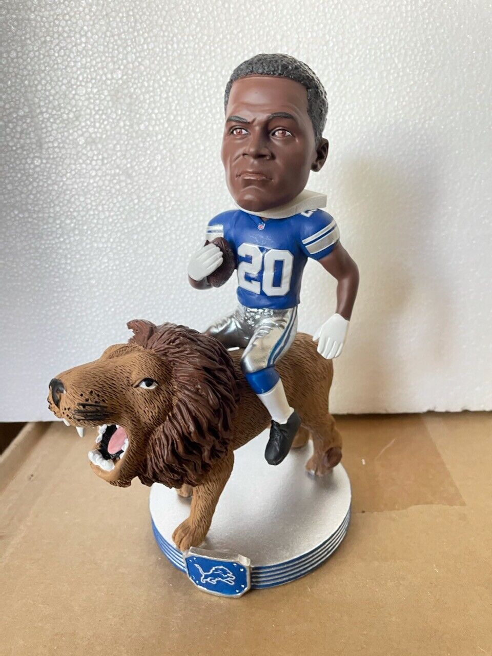 Barry Sanders Detroit Lions "Riding the Lion" FOCO NFL Bobbl