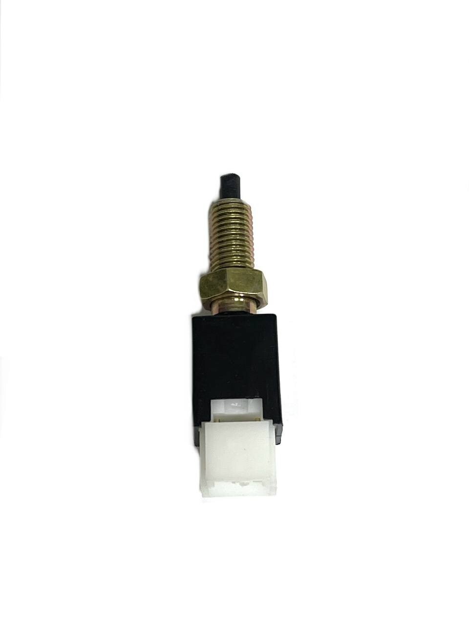 Brake Stop Light Switch for ISUZU NPR NPR-HD NQR 4BD2 4HG1 Brake Stop Light Switch for ISUZU NPR NPR-HD NQR 4BD2 4HG1