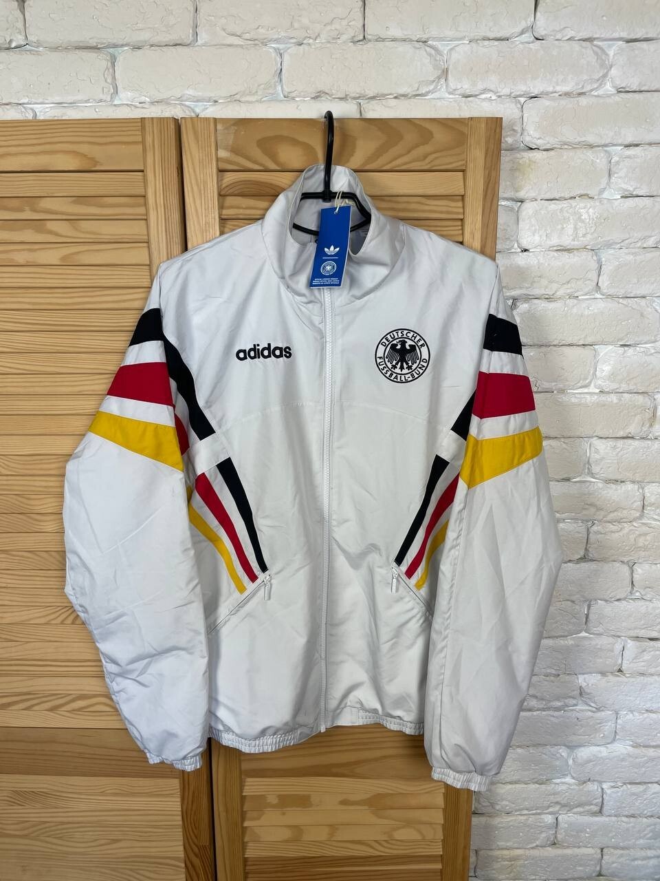 ドイツ代表 1996 ウーブン adidasトラックジャケット XSサイズ ドイツ代表 1996 ウーブン トラックジャケット- ホワイト