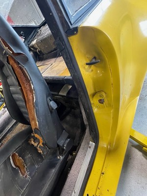 image 4 of interior